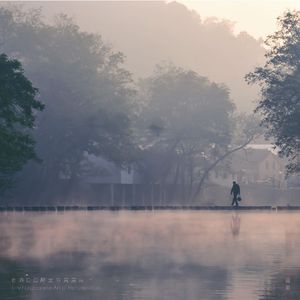 白俄罗斯18岁美女抠逼老板性感抠逼逼大白屁股pp
