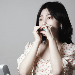 白俄罗斯18岁美女抠逼老板性感抠逼逼大白屁股pp
